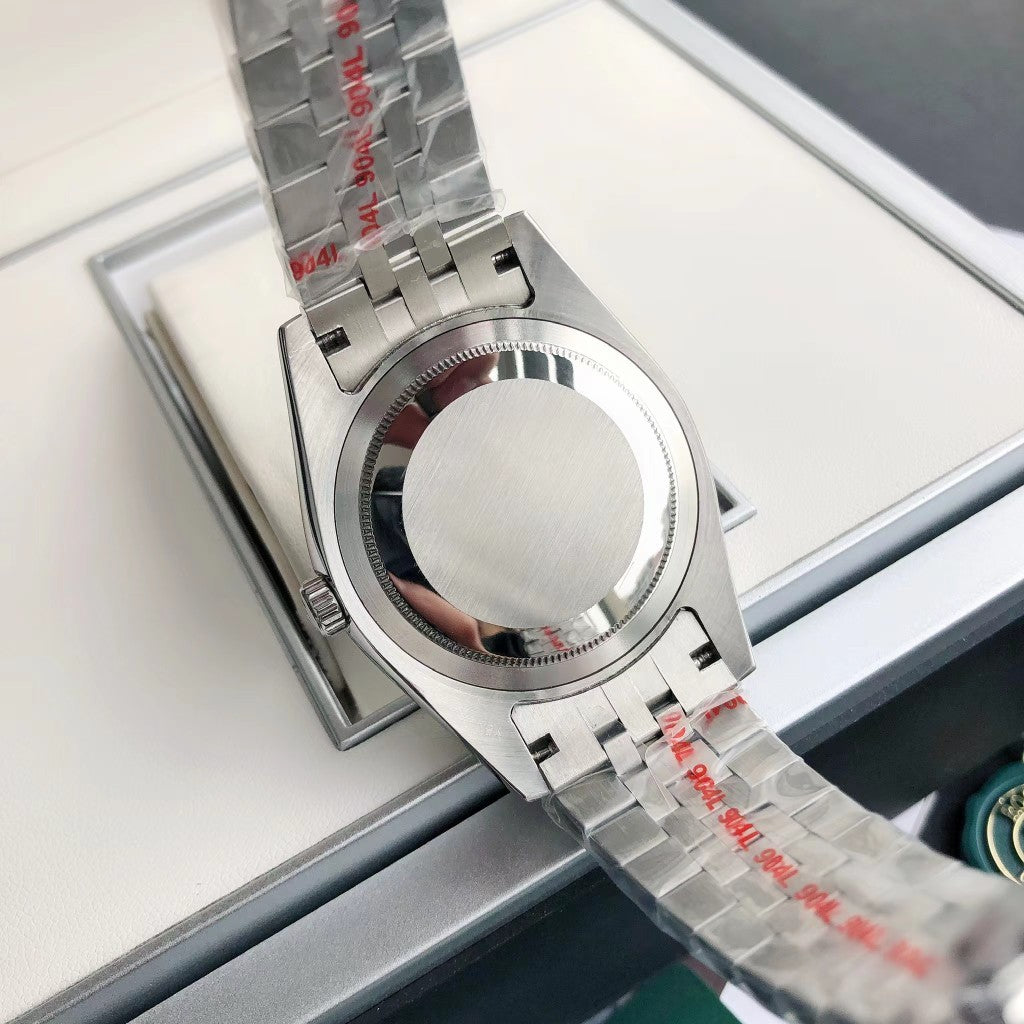 Datejust 41 – Black Diamond Dial