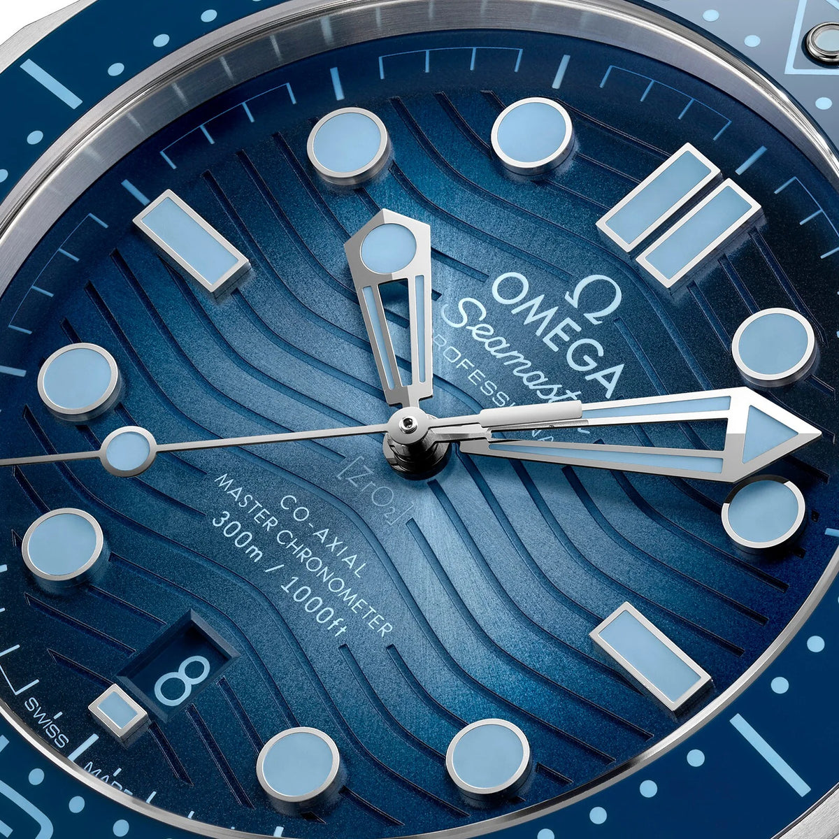 Seamaster Diver 300M – Blue Dial & Blue Rubber Strap