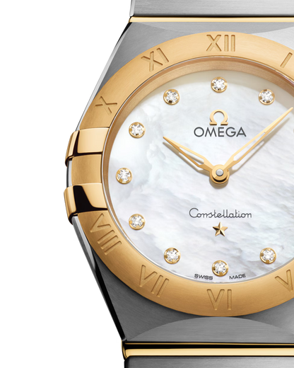 Constellation 28mm – Mother-of-Pearl, Yellow Gold & Diamond