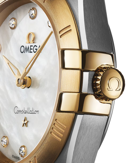 Constellation 28mm – Mother-of-Pearl, Yellow Gold & Diamond