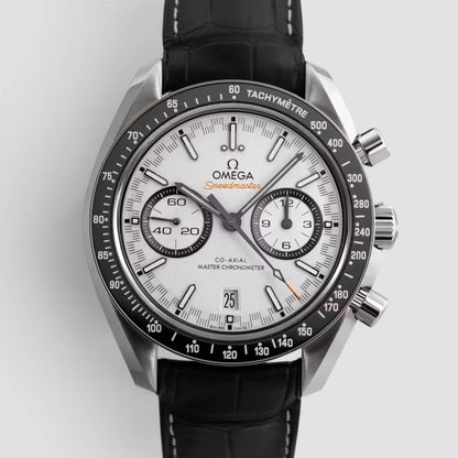 Speedmaster Racing – White Dial & Black Leather
