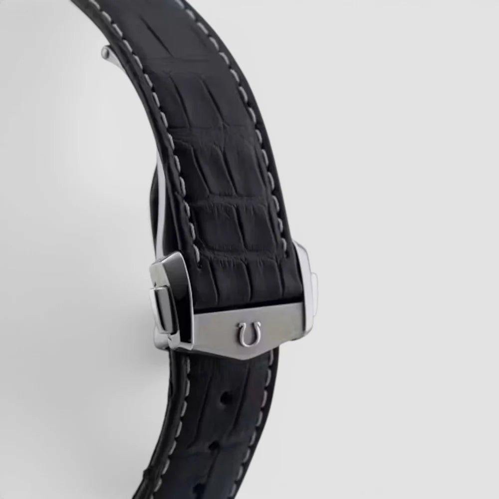 Speedmaster Racing – White Dial & Black Leather